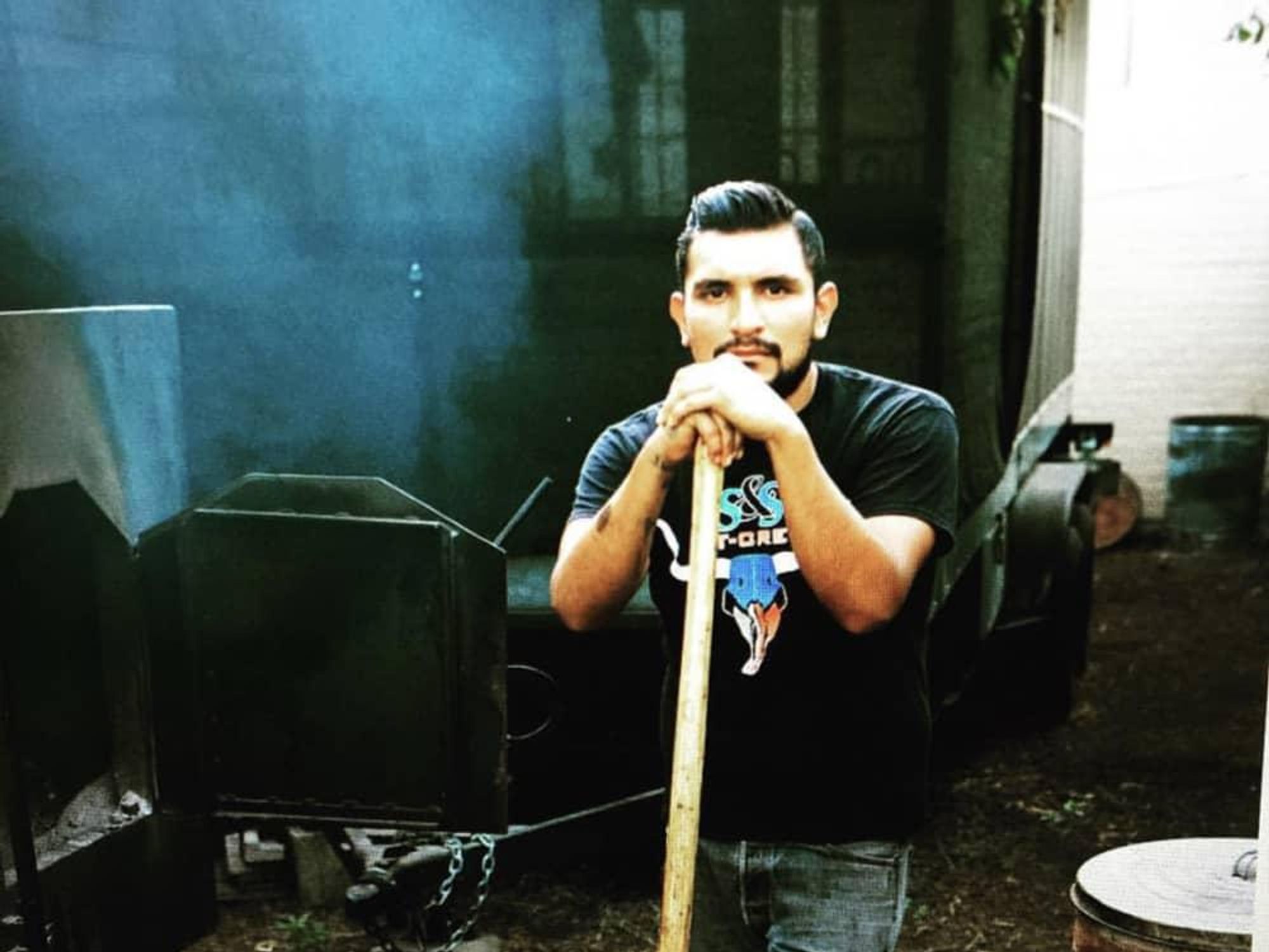 Esaul Ramos 2M Smokehouse