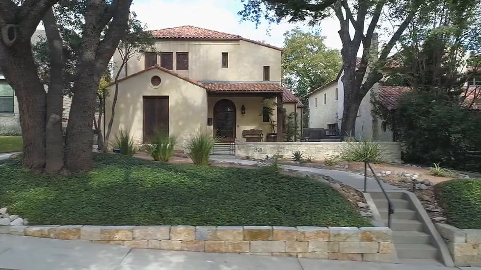 Extraordinary San Antonio home boasts renovations by Don McDonald