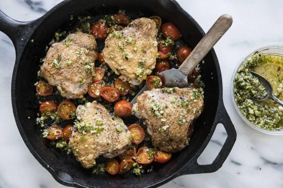 Farmhouse Delivery Texas tomato chicken roasting skillet
