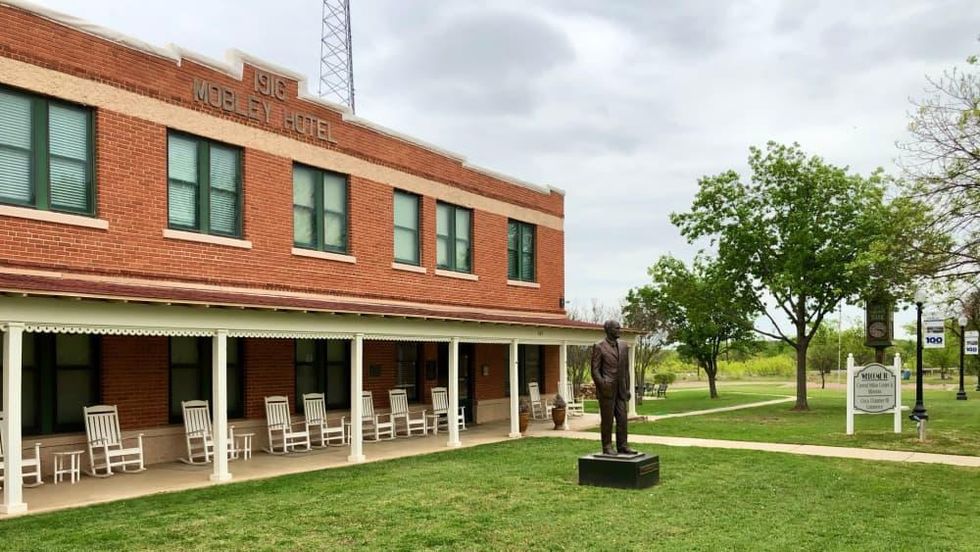 first hilton hotel cisco