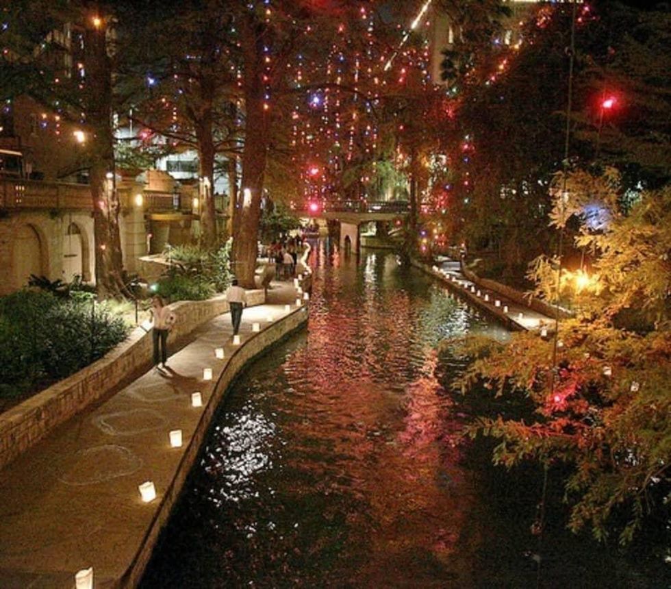 Ford Fiesta de Luminarias River Walk Holiday Christmas