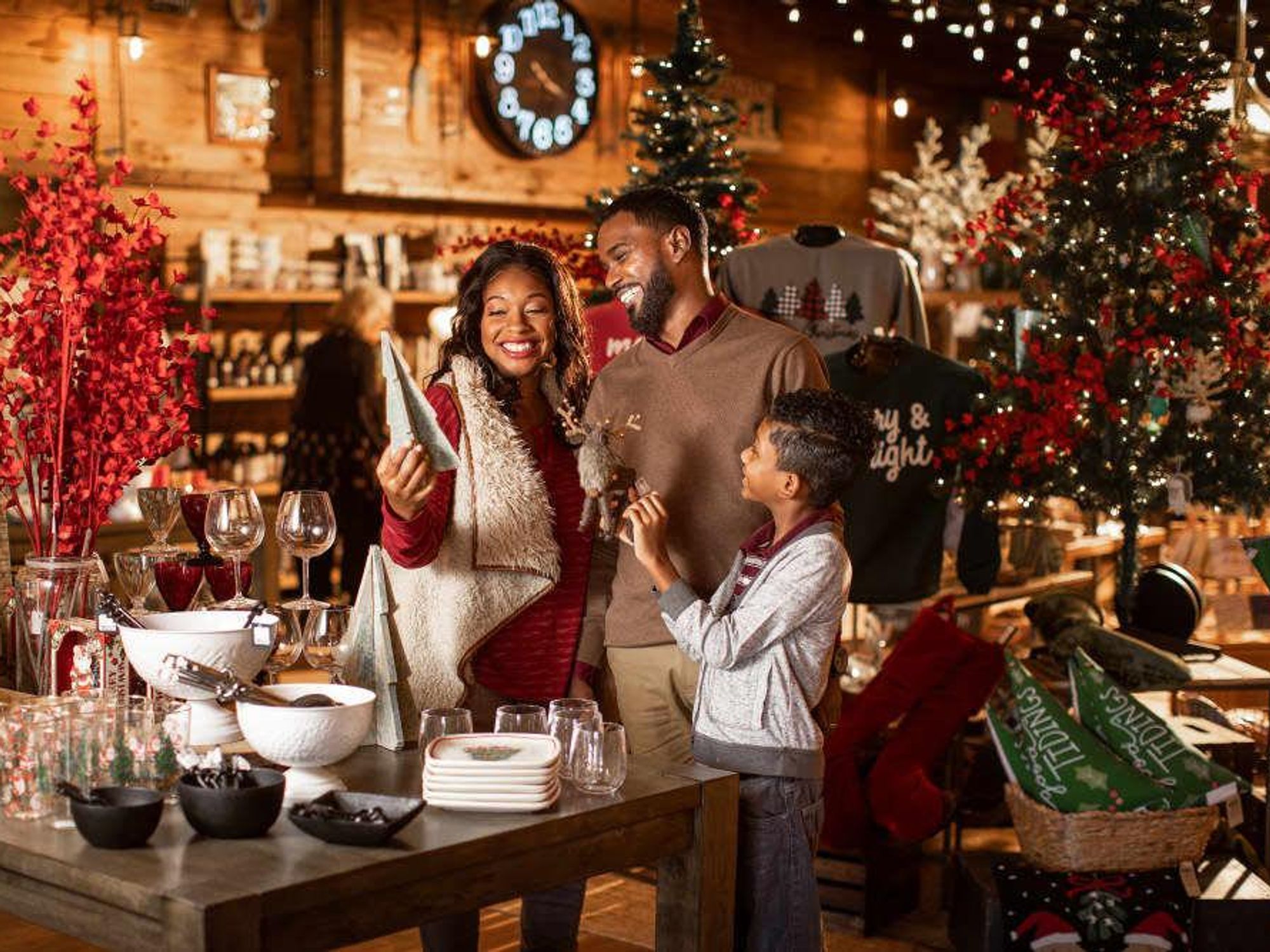 Fredericksburg holiday shopping