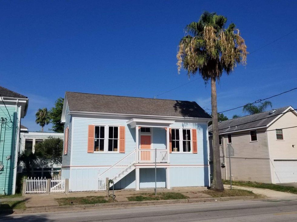 Galveston Speakeasy Cottage