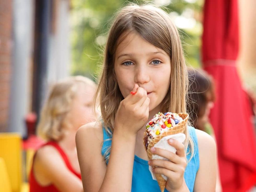 girl eating ice cream San Antonio zoo