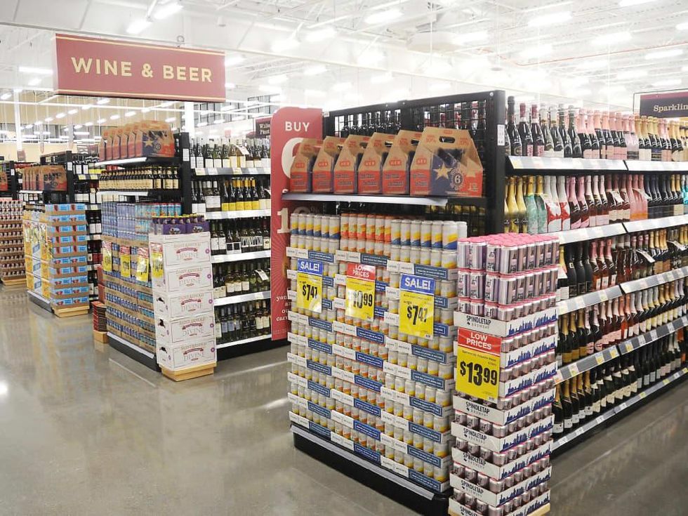H-E-B Heights wine and beer