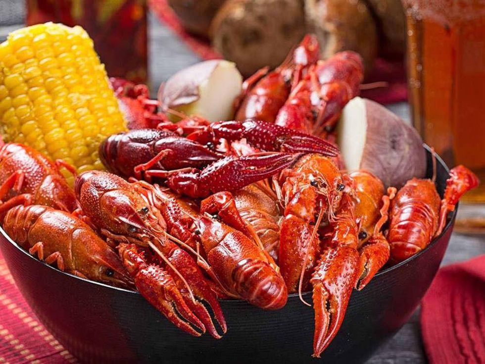 Hank's Crawfish mudbugs corn potatoes March 2015