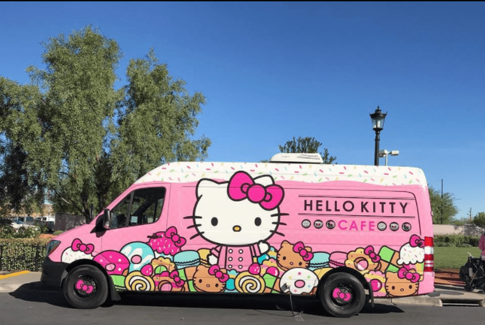 Hello Kitty truck