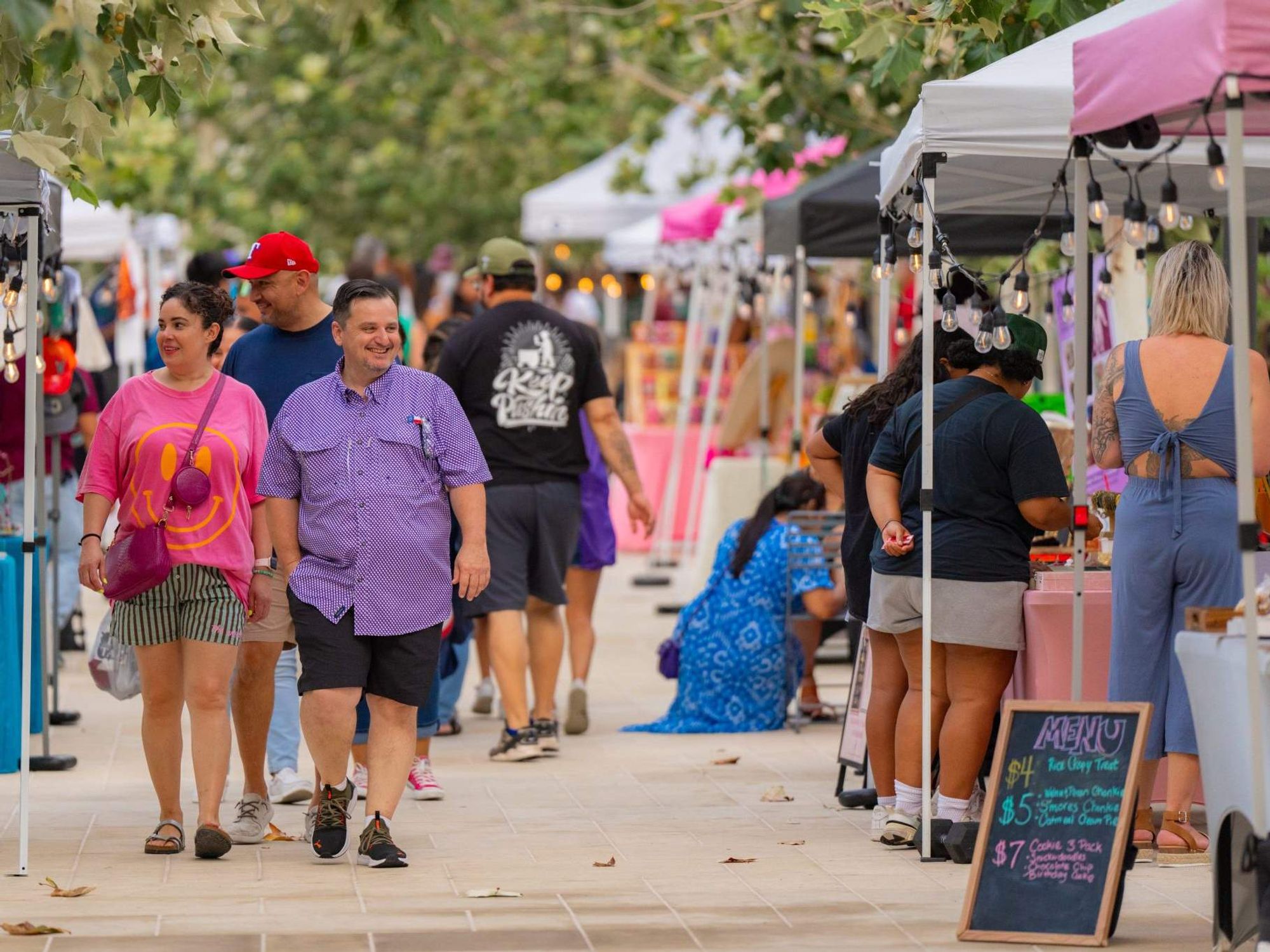 Hemisfair brunch market