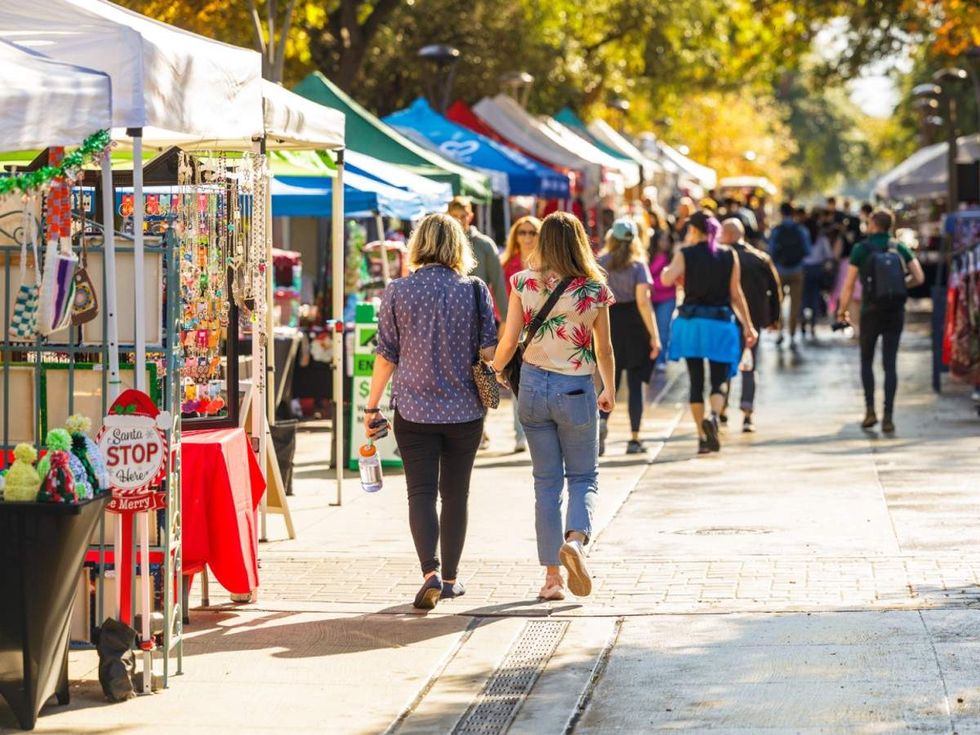 Hemisfair presents San Antonio\u2019s Largest Holiday Gift Market