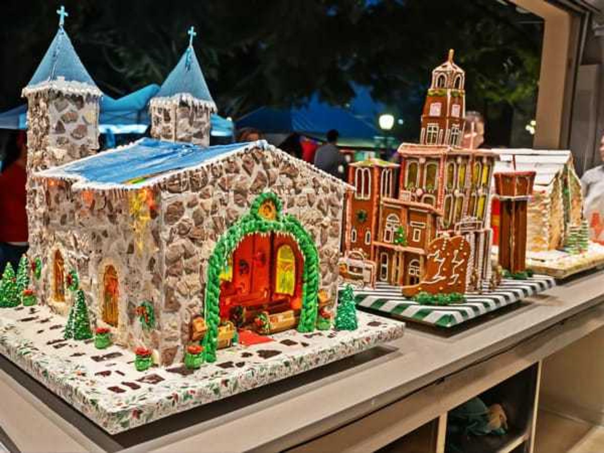 Holiday in the Village La Villita