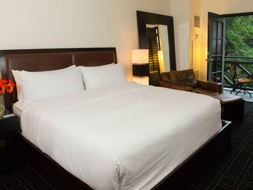 Hotel Valencia presidential suite