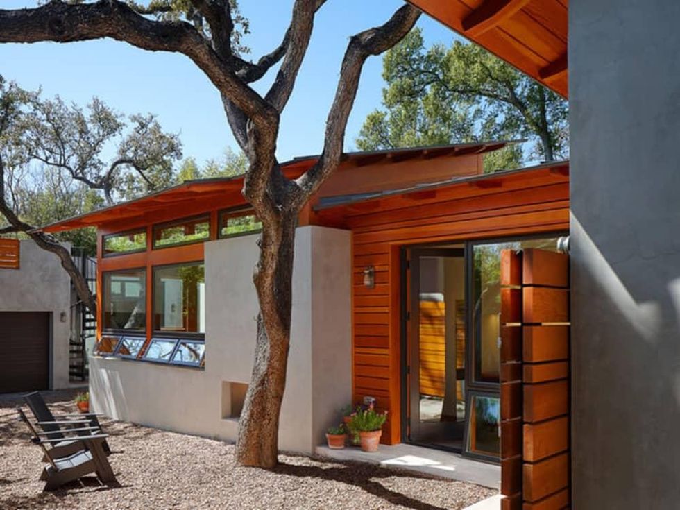 Houzz SAn Antonio home Outdoor Living House 334 Alamo Heights exterior courtyard