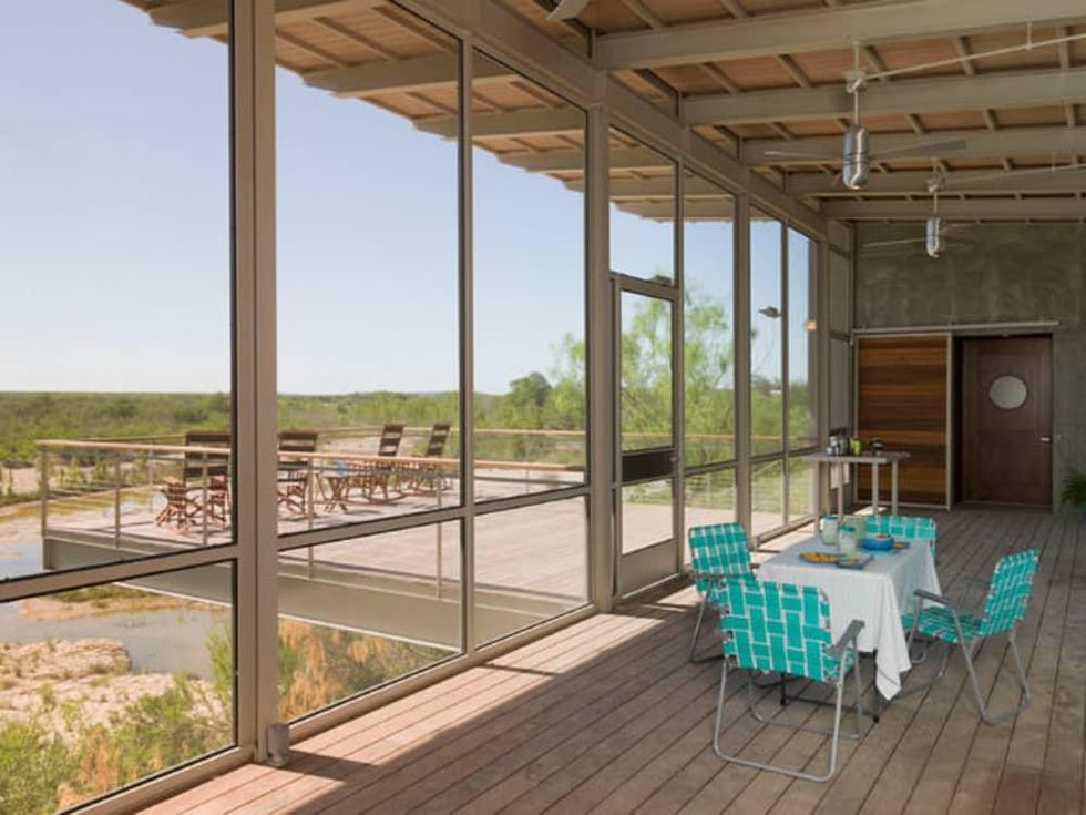 Houzz Texas house home tour Uvalde trailer
