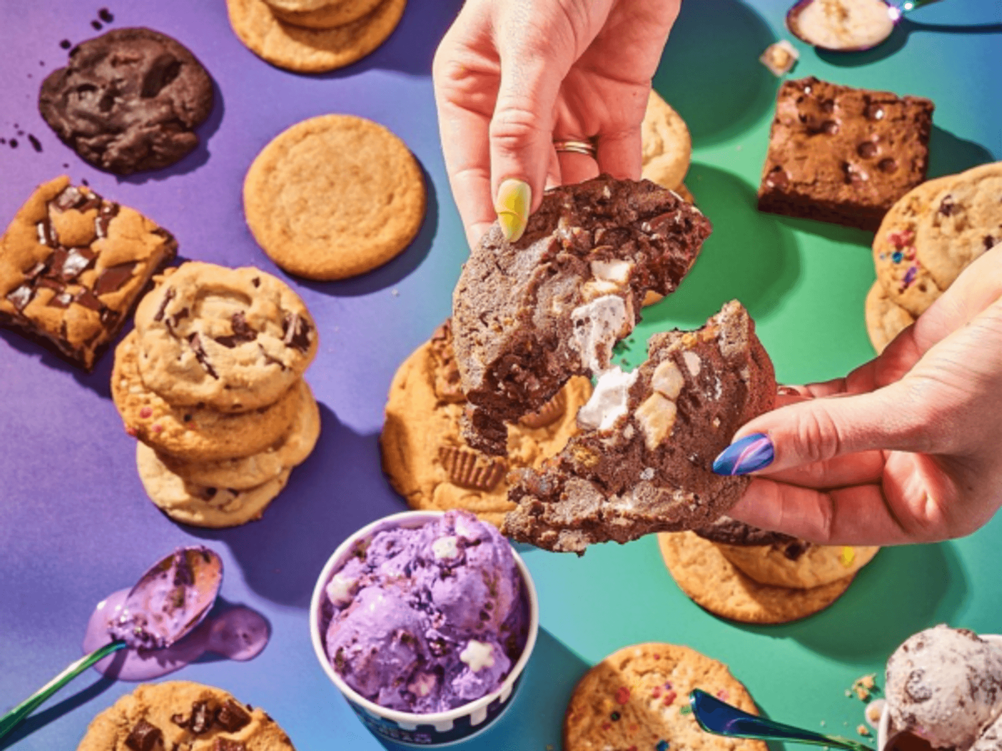 Insomnia Cookies