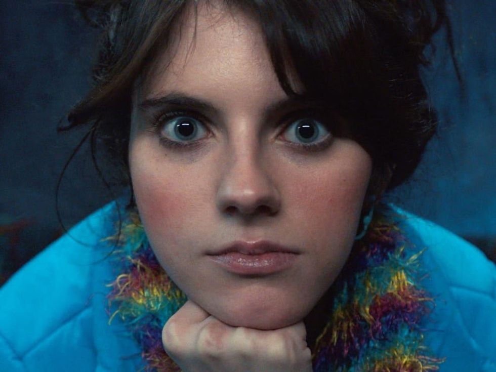 Kara Hayward in Drunk Bus