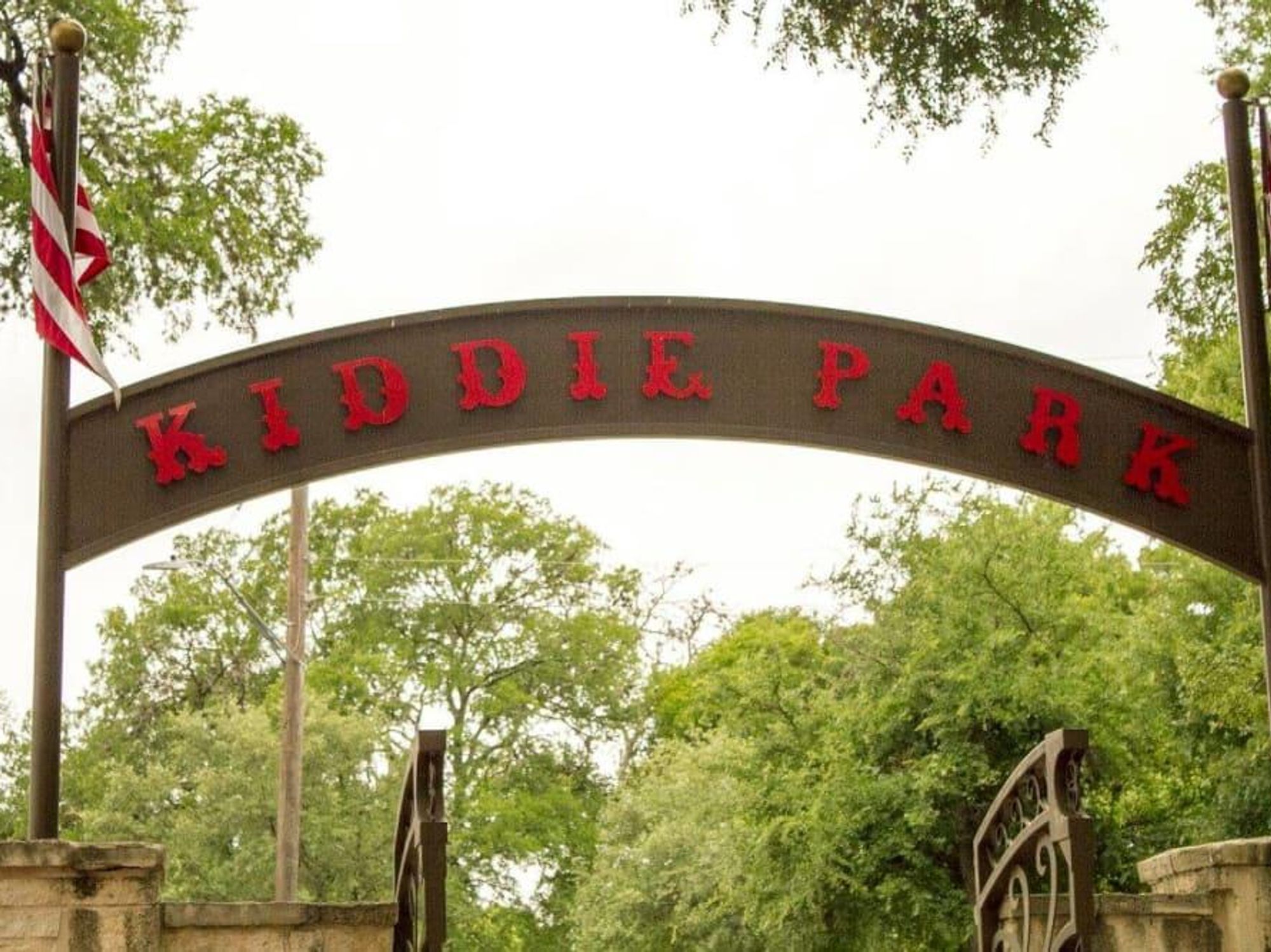 Kiddie Park sign