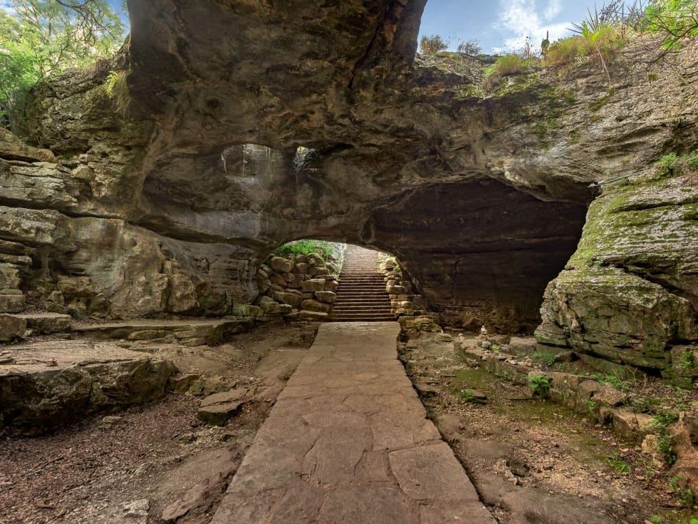 Longhorn Cavern State Park