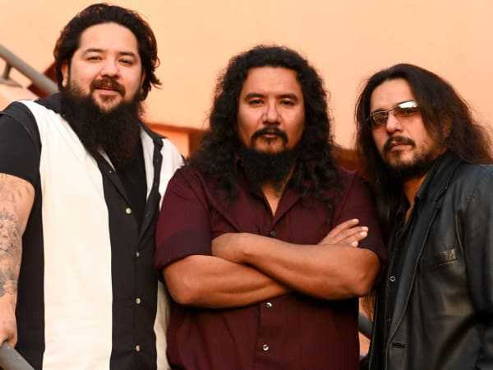Los Lonely Boys