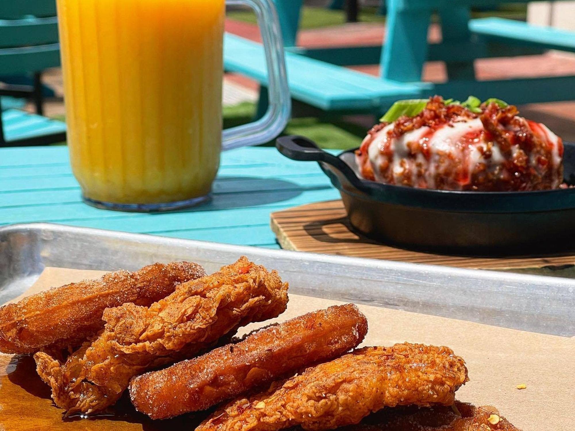 Lucy Cooper's Ice House brunch