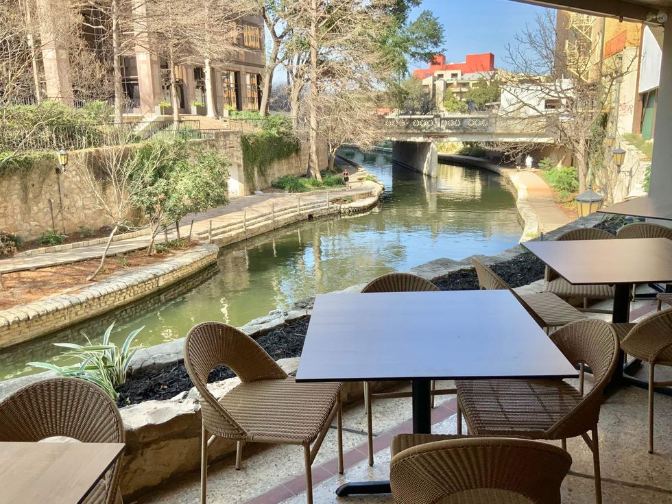 Luz Roja San Antonio