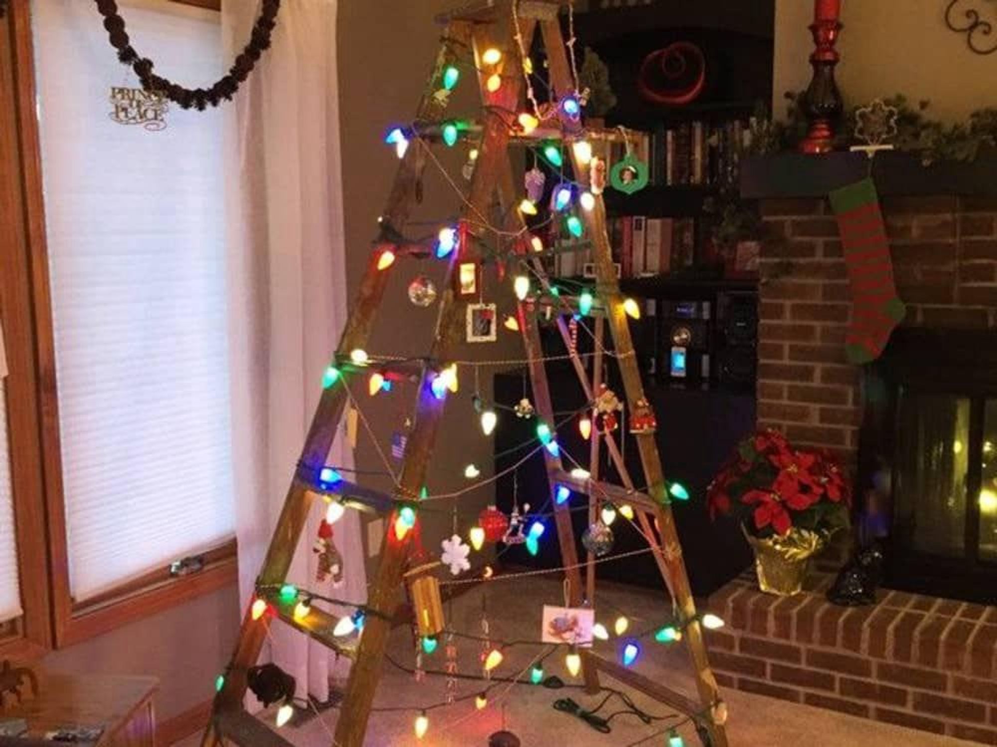 Minimalist Christmas tree ladder