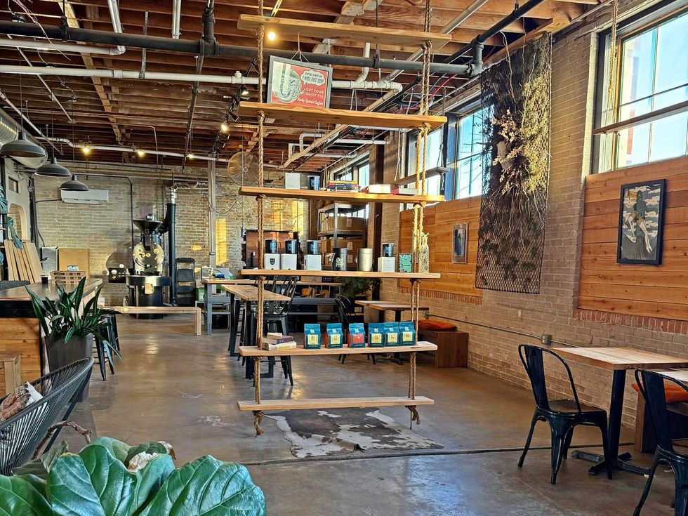 Mural Roasters, San Antonio, West Side