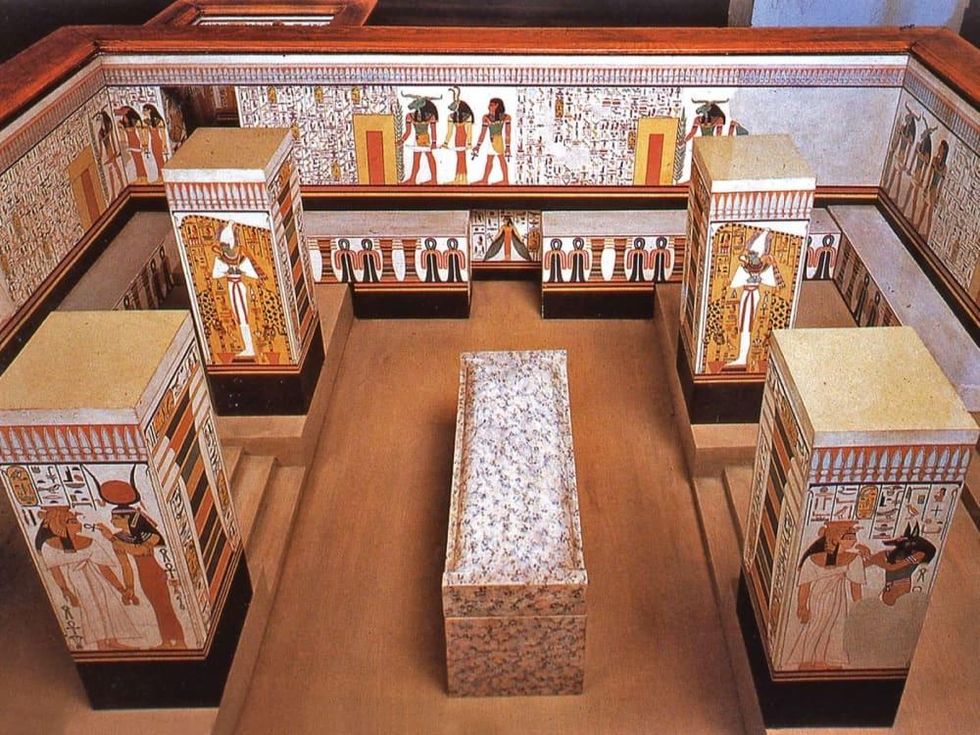 Nefertari tomb