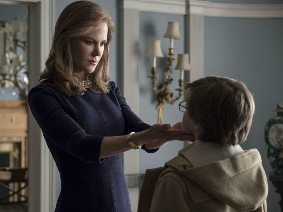 Nicole Kidman and Oakes Fegley in The Goldfinch
