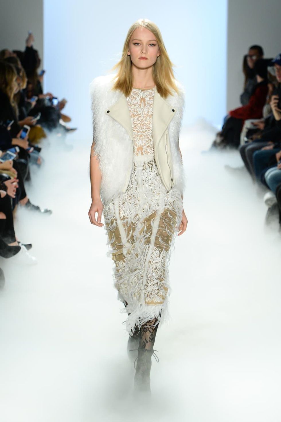 Nicole Miller fall 2016 runway show