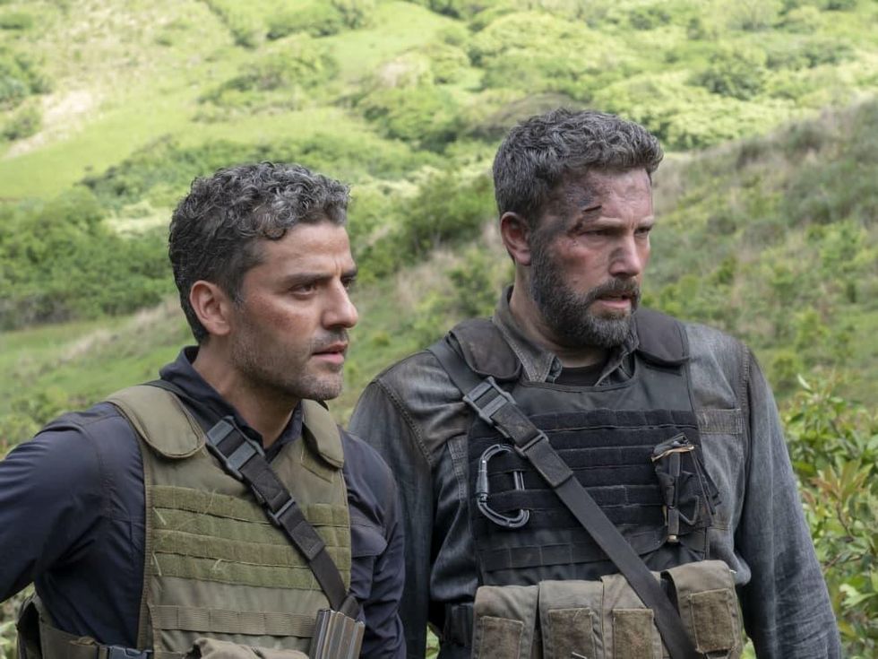 Oscar Isaac and Ben Affleck in Triple Frontier