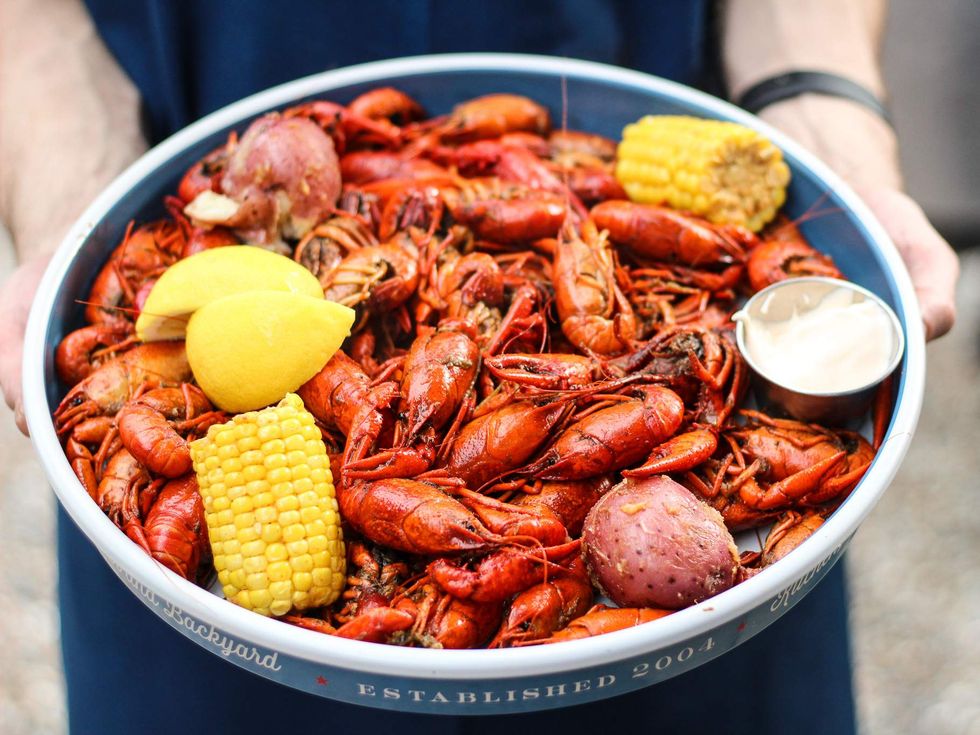 Otto's Ice House crawfish San Antonio