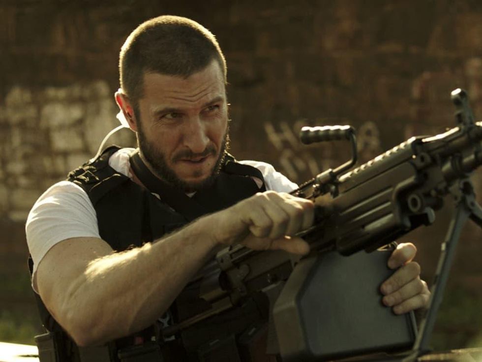 Pablo Schreiber in Den of Thieves