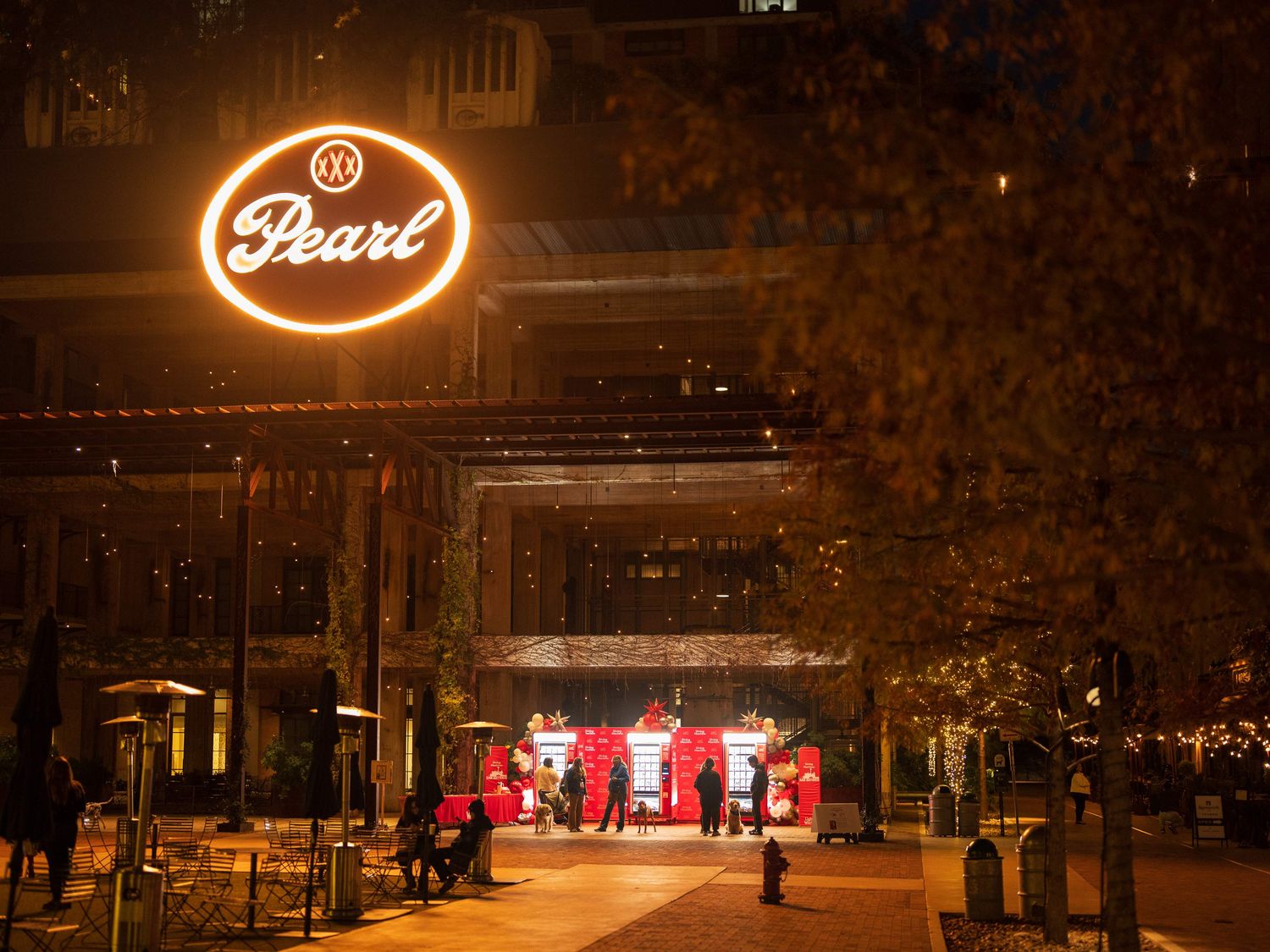 Pearl Giving Machines