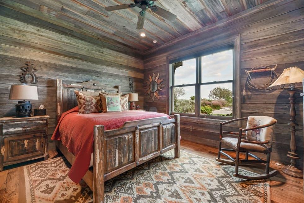 Pigpen Ranch Somerville Texas for sale