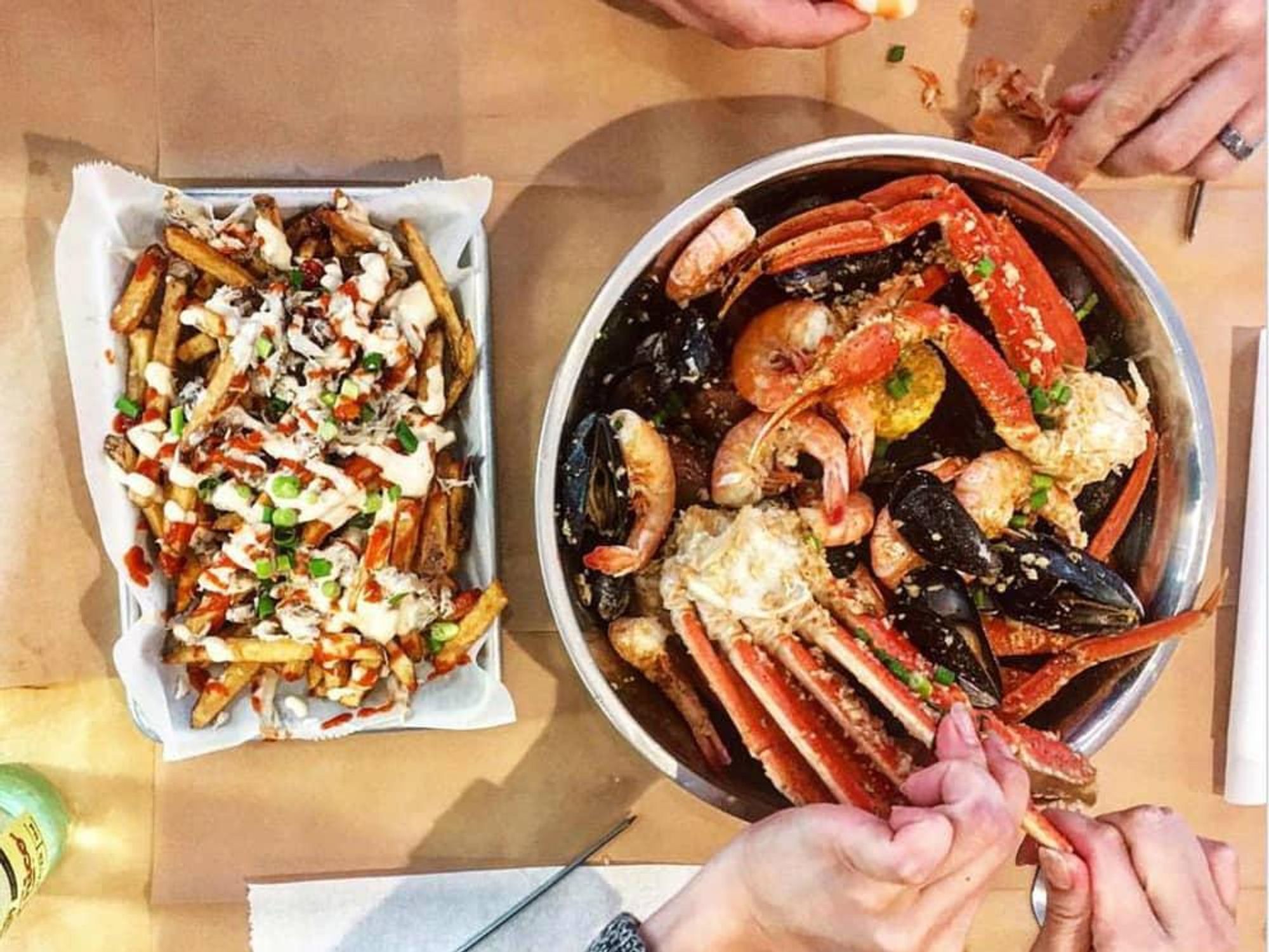 Pinch Boil House and Bia Bar SA