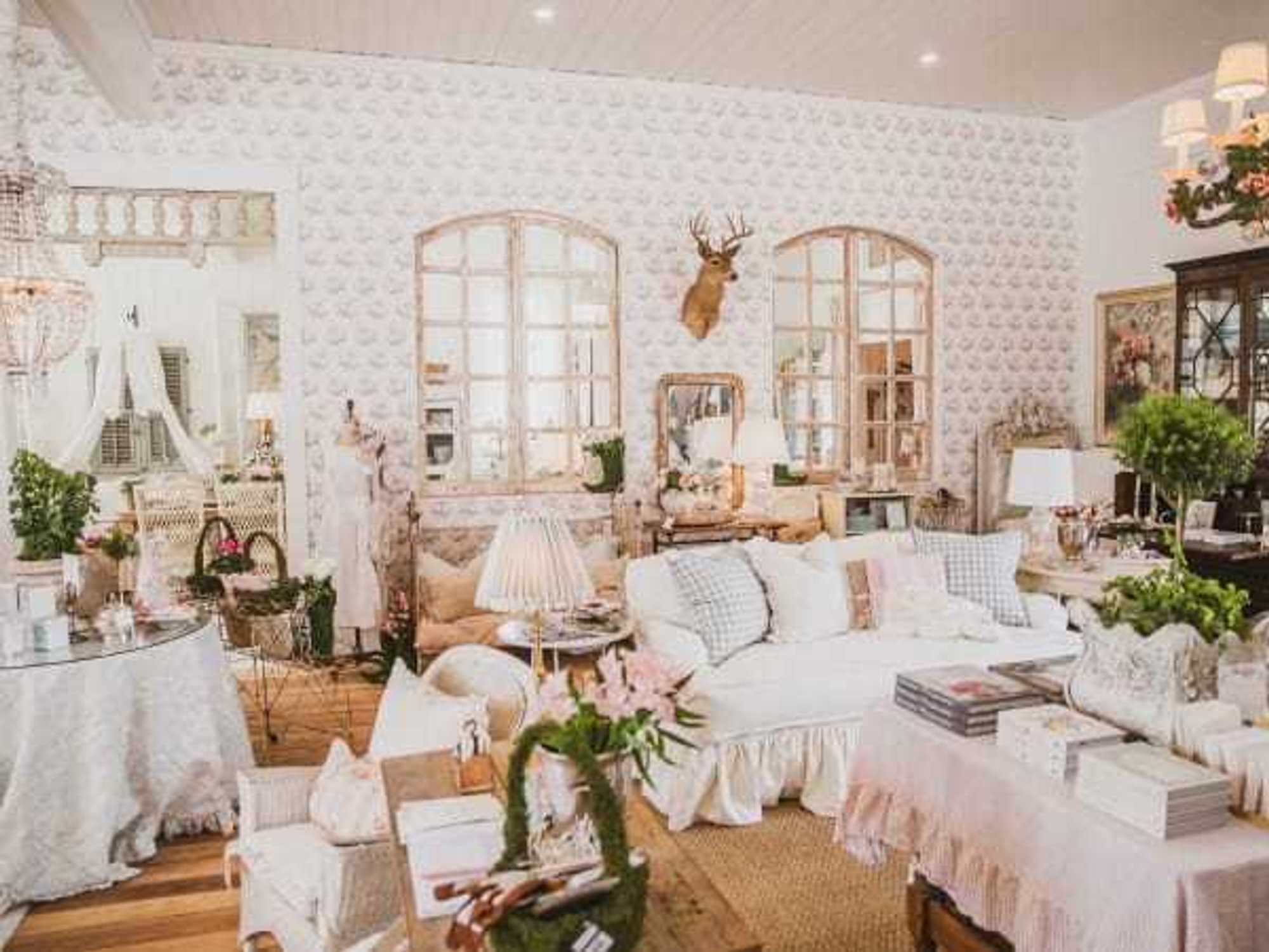 Pink Door on Main Burton interior