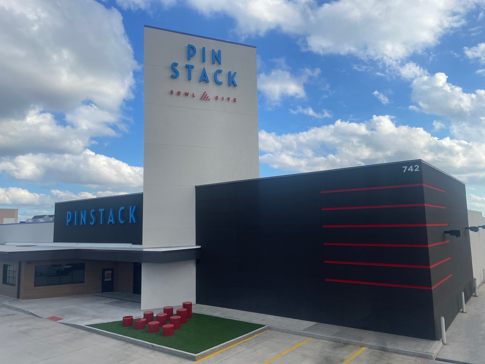 Please everyone in your party at Pinstack, San Antonio's premier