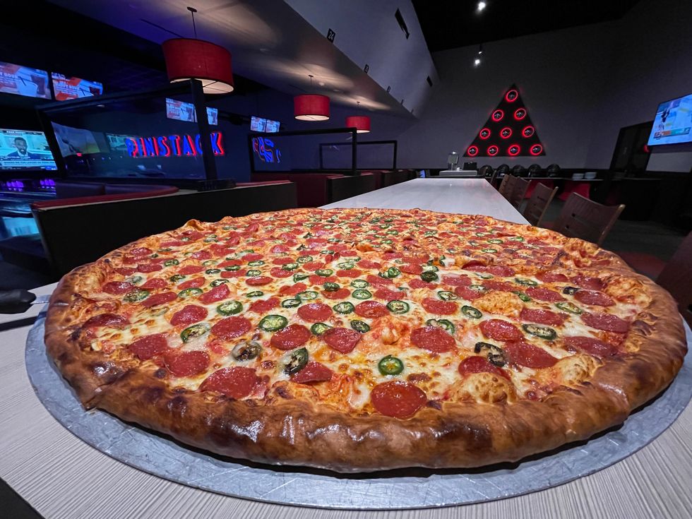 Pinstack KingPin pizza