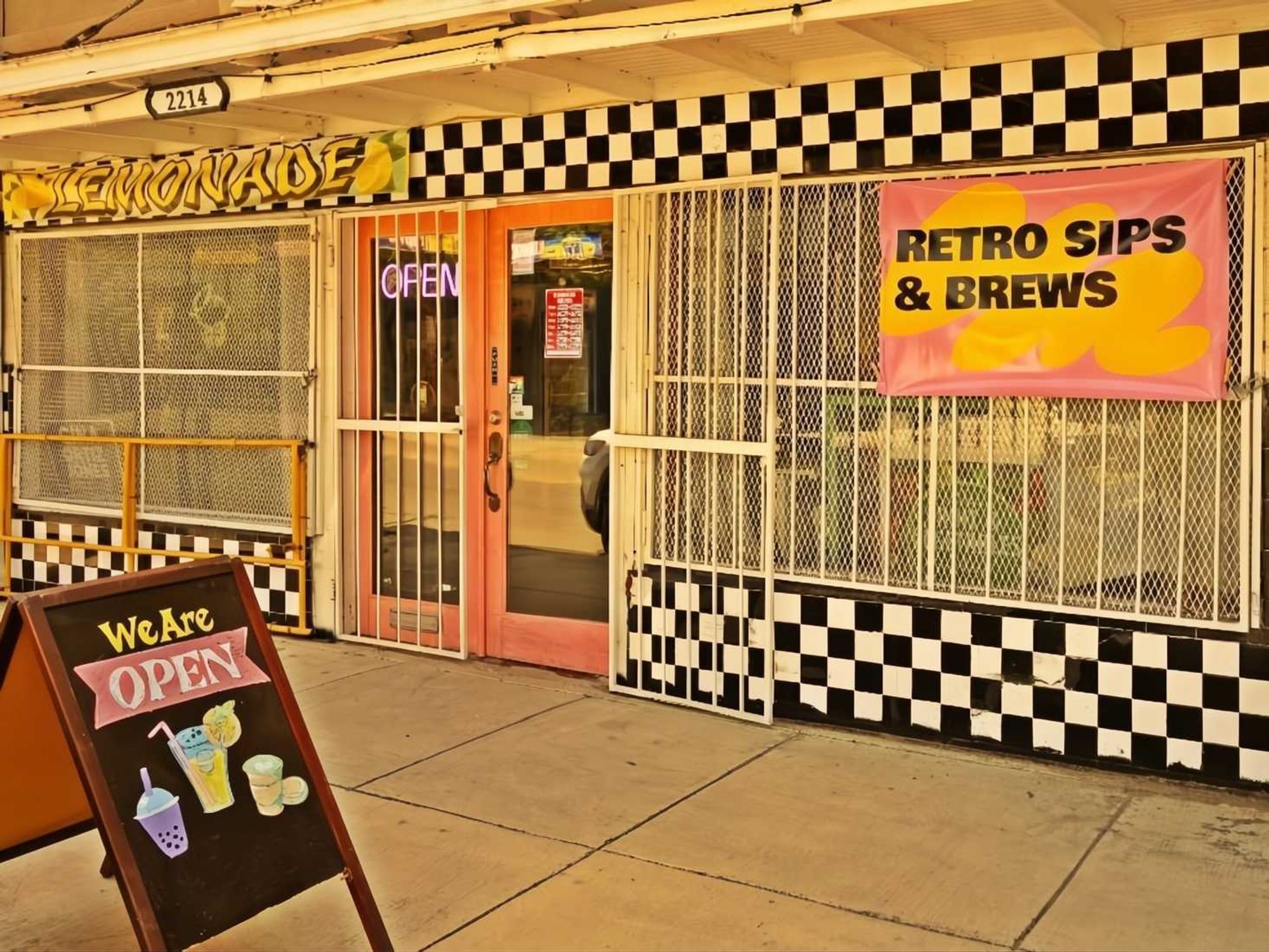 Retro Sips & Brews