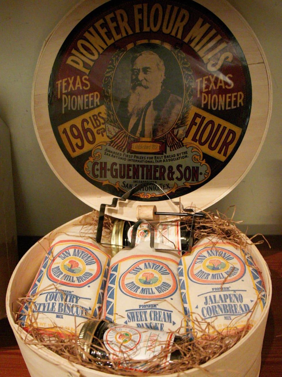 Round Pioneer Pancake Gift Set