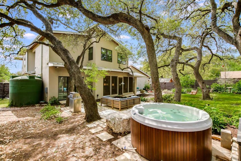 SA_16919 Happy Hollow Drive