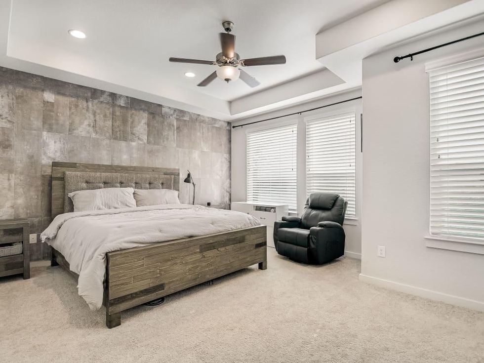 SA_2721 North Pine Street