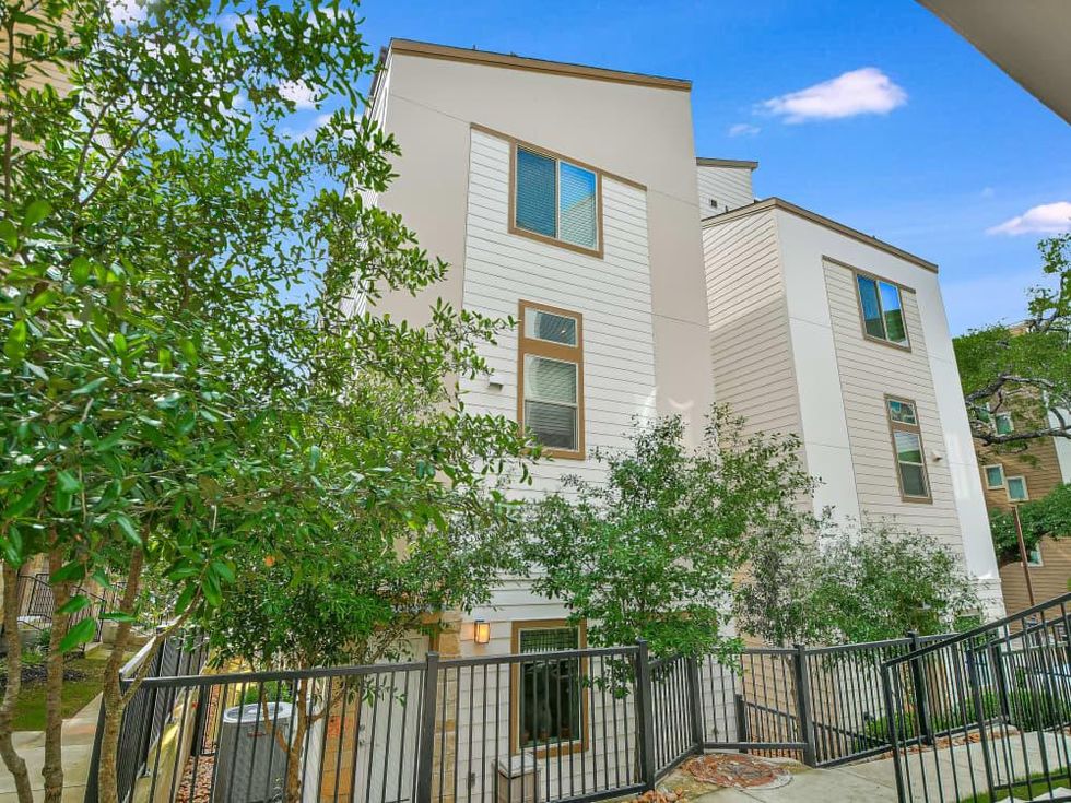 SA_2721 North Pine Street