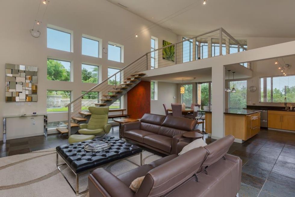 SA_27234 Ranchland View