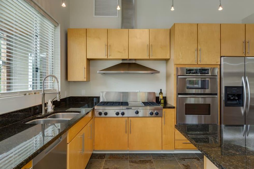 SA_27234 Ranchland View