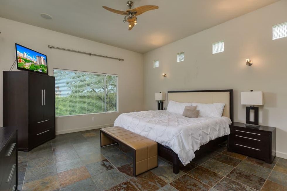 SA_27234 Ranchland View