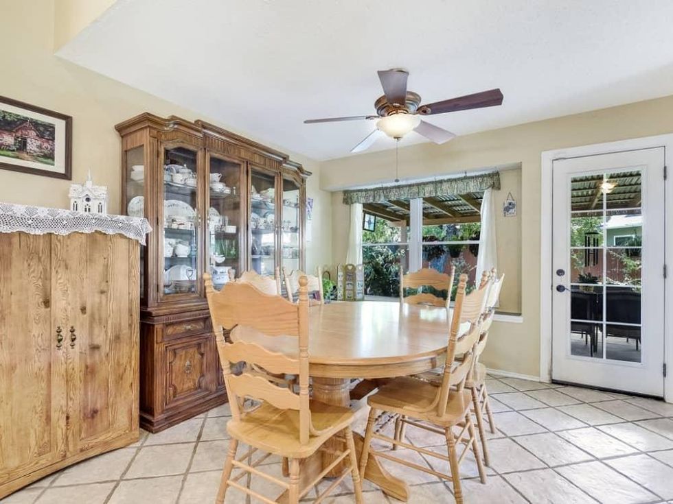 SA_3515 Fountain Lake