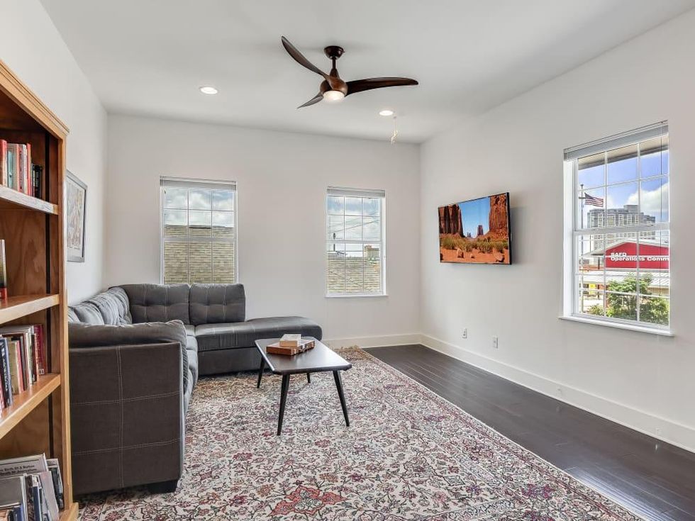 SA_512 N. Cherry Street