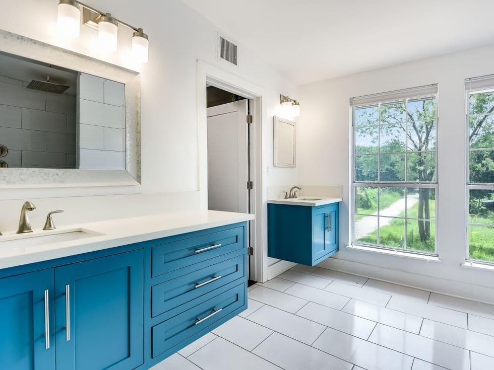 SA_512 N. Cherry Street