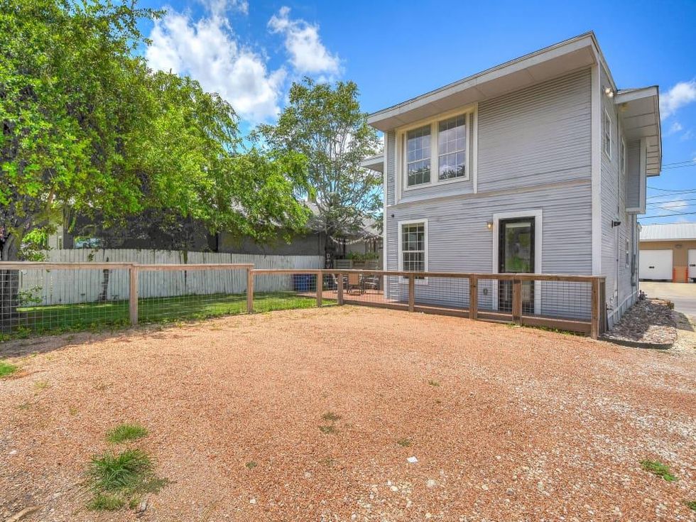 SA_512 N. Cherry Street